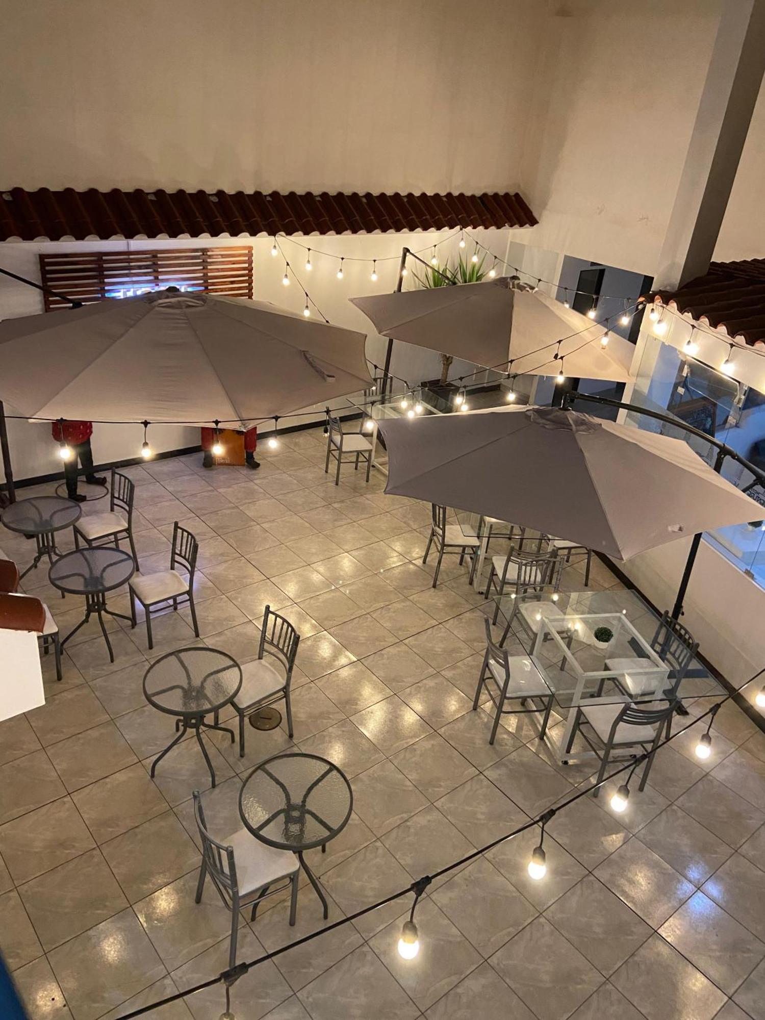 Hotel Venture Chincha Alta Exterior photo